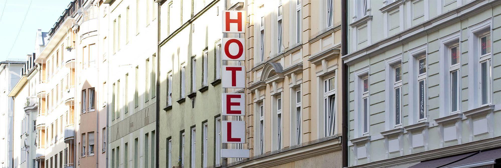 Das Hotel In Muenchen Bagian luar foto